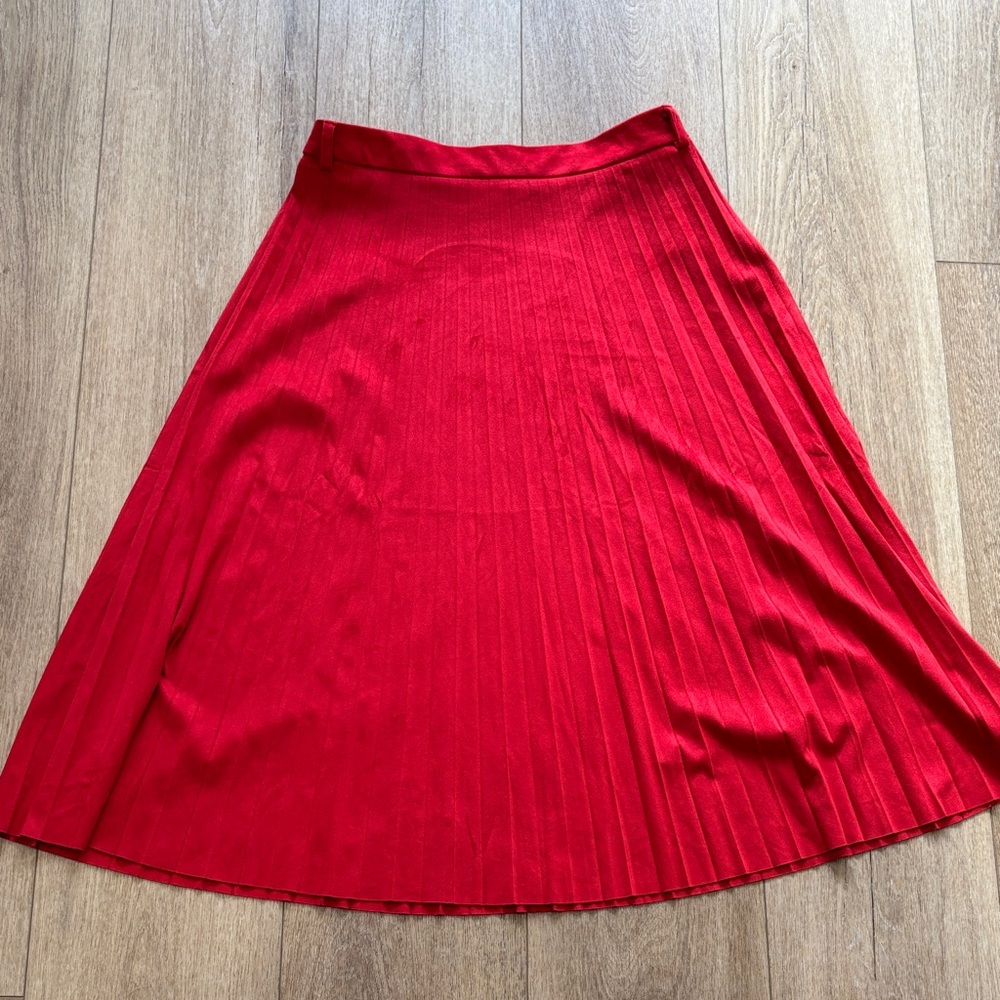 Nicole Miller Red A-Line Pleated Skirt